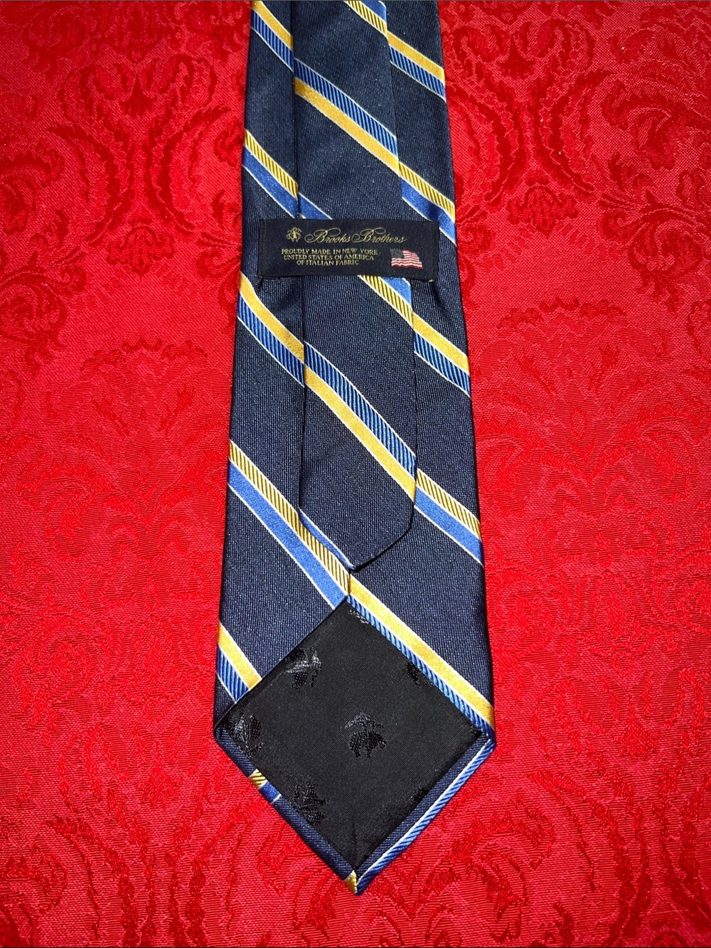 Brooks Brothers Made in USA Navy Yellow Blue Striped 100% Silk Tie